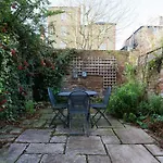 Veeve - Holland Park Townhouse