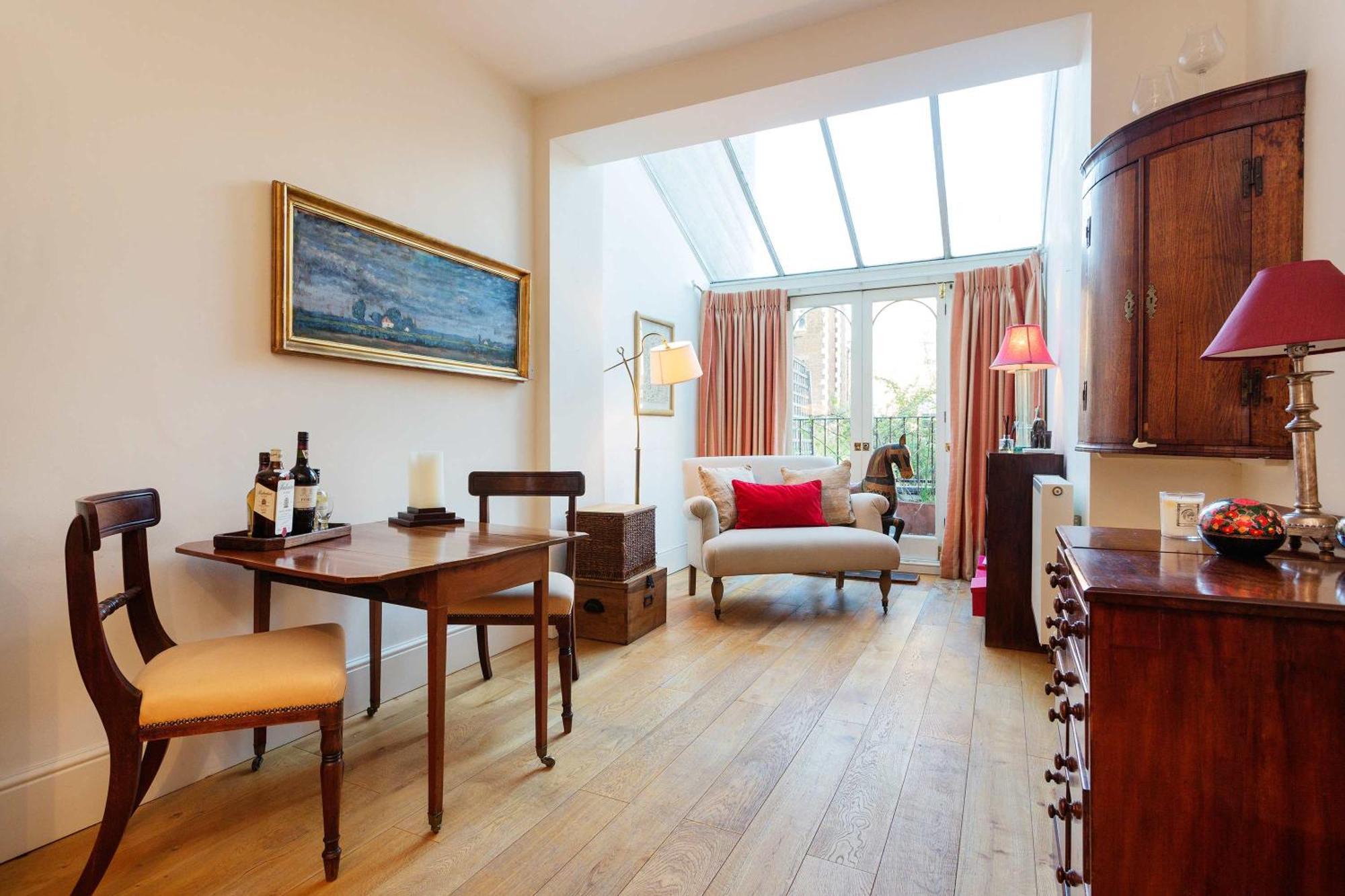 Veeve - Holland Park Townhouse London